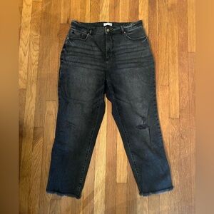 Black LOFT Curvy Straight-Leg Cropped Jeans